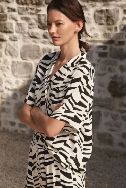 Shirts|Co-ord Sets>Trenery Bold Geo Camp Shirt BlackMulti
