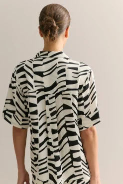 Shirts|Co-ord Sets><noscript><img width=