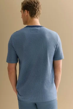 T-shirts><noscript><img width=
