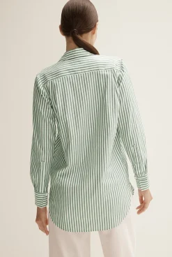 Shirts><noscript><img width=