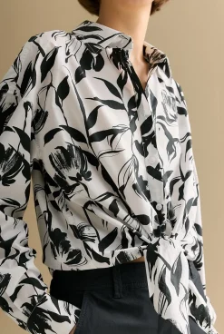 Shirts><noscript><img width=