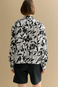 Shirts><noscript><img width=