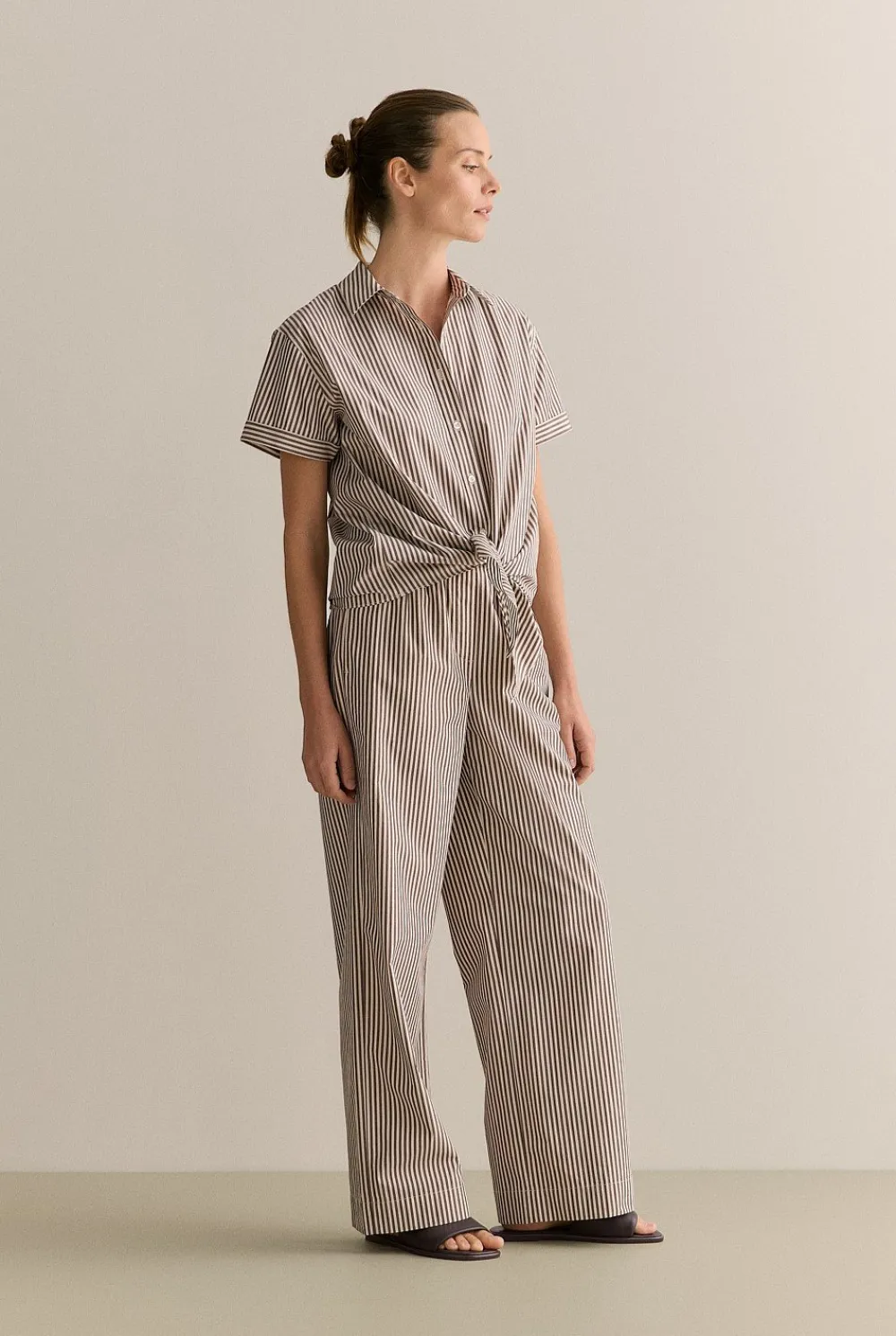 Shirts|Co-ord Sets>Trenery Cotton Poplin Stripe Tie Front Shirt Chocolate