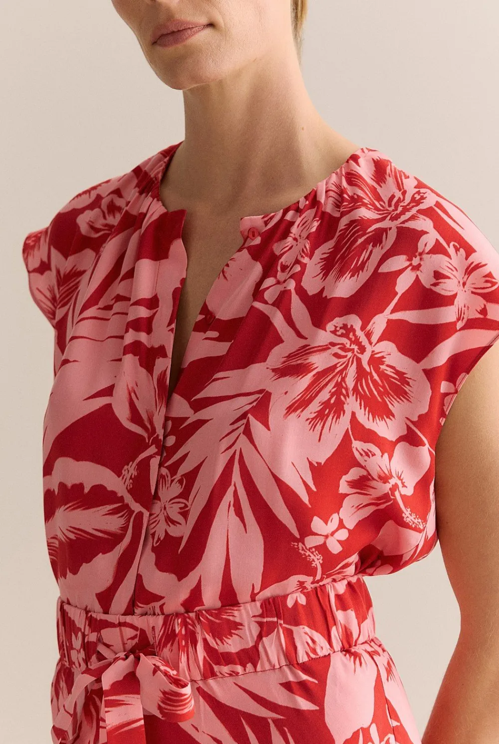 Shirts|T-shirts & Tops>Trenery Hibiscus Modal Cap Sleeve Blouse TrueRed