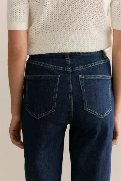 Pants><noscript><img width=