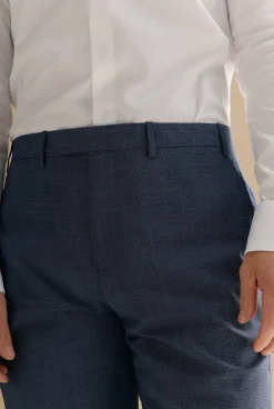 Suits & Tailoring><noscript><img width=