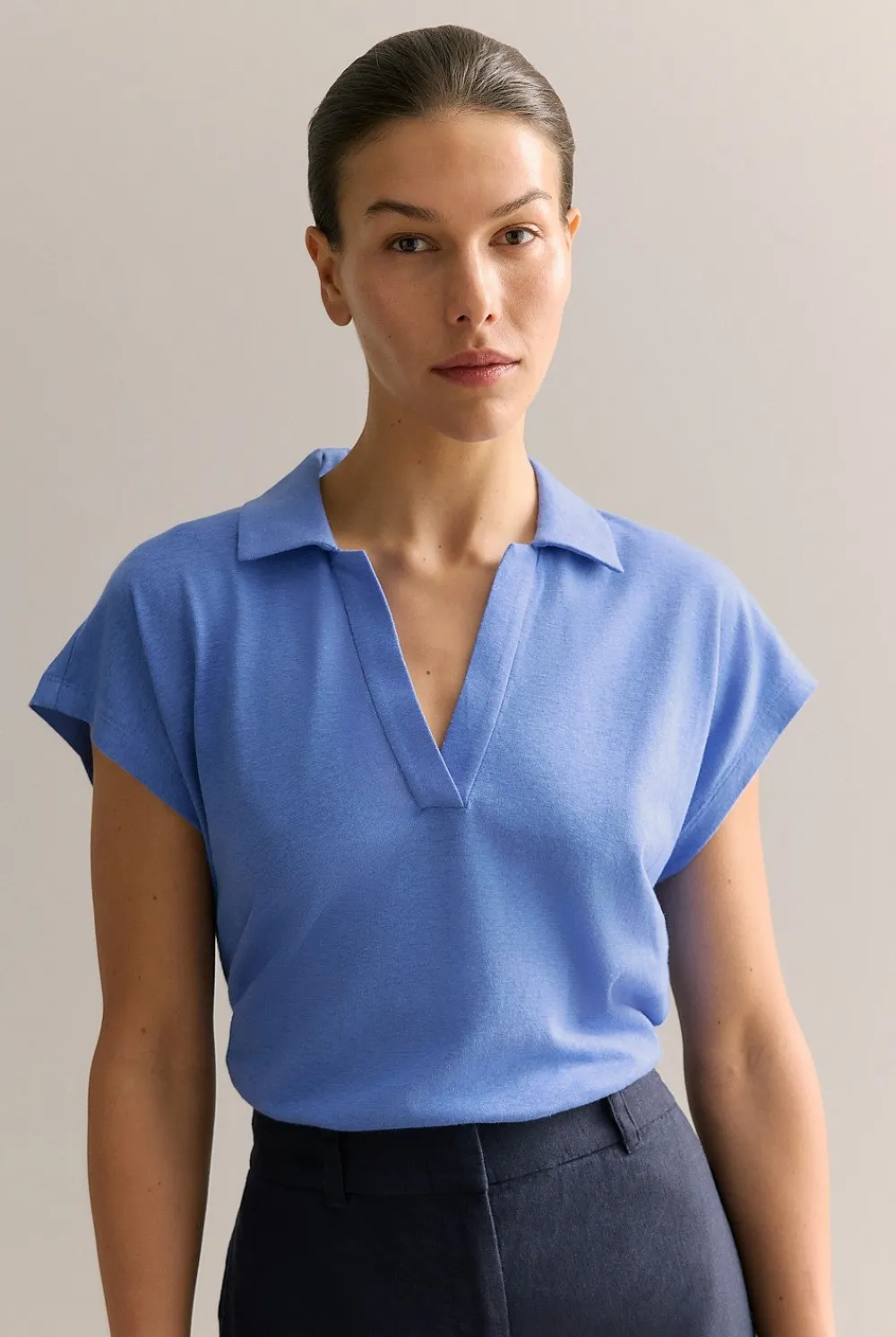 T-shirts & Tops>Trenery Linen Cotton V Neck Polo WedgewoodBlue