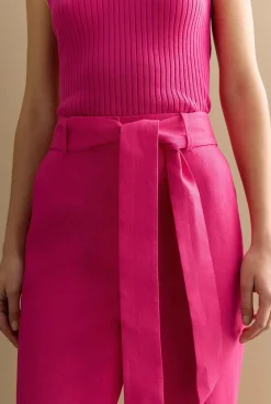 Pants><noscript><img width=