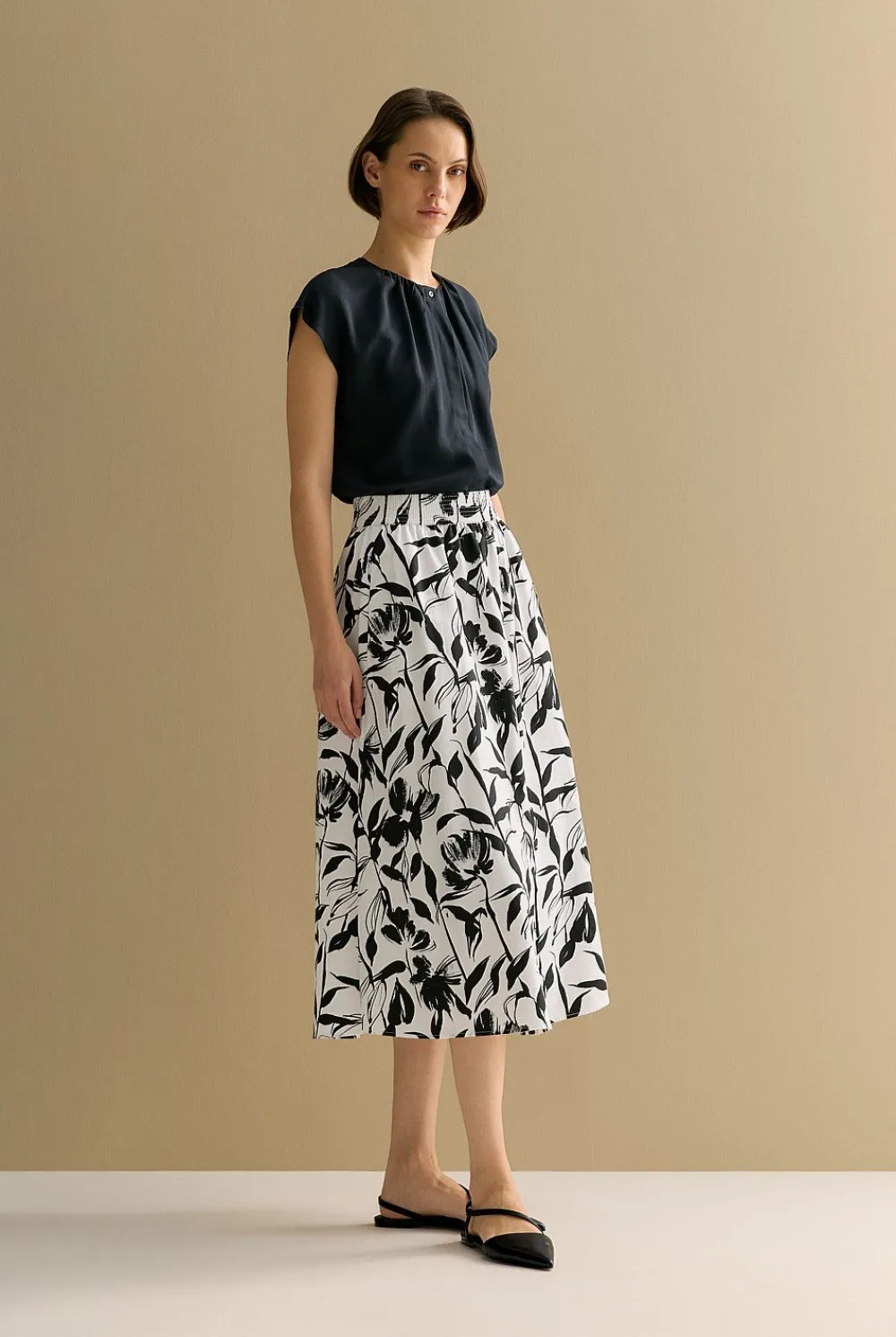 Shirts|T-shirts & Tops>Trenery Modal Gather Detail Cap Sleeve Blouse Black