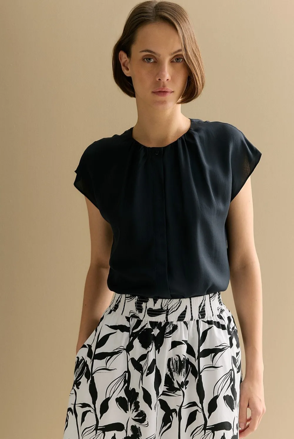 Shirts|T-shirts & Tops>Trenery Modal Gather Detail Cap Sleeve Blouse Black