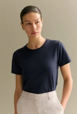 T-shirts & Tops><noscript><img width=
