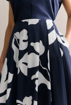 Skirts|Occasion Dresses & Outfits><noscript><img width=