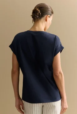 T-shirts & Tops><noscript><img width=