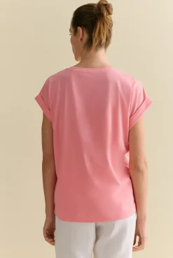 T-shirts & Tops><noscript><img width=