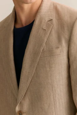 Outerwear|Suits & Tailoring><noscript><img width=