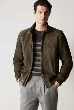 Outerwear><noscript><img width=