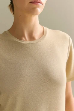 T-shirts & Tops><noscript><img width=