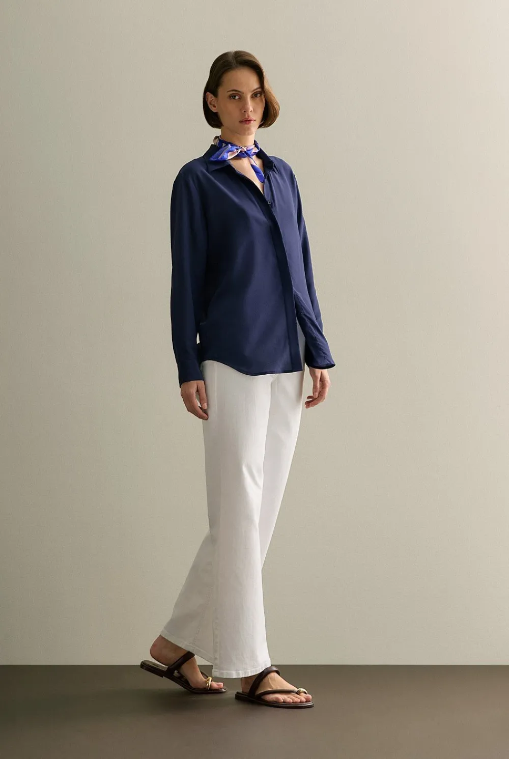 Shirts>Trenery Silk Concealed Placket Shirt Navy