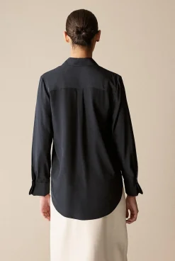 Shirts><noscript><img width=