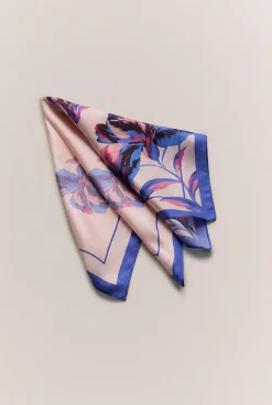 Hats, Scarves & Gloves><noscript><img width=