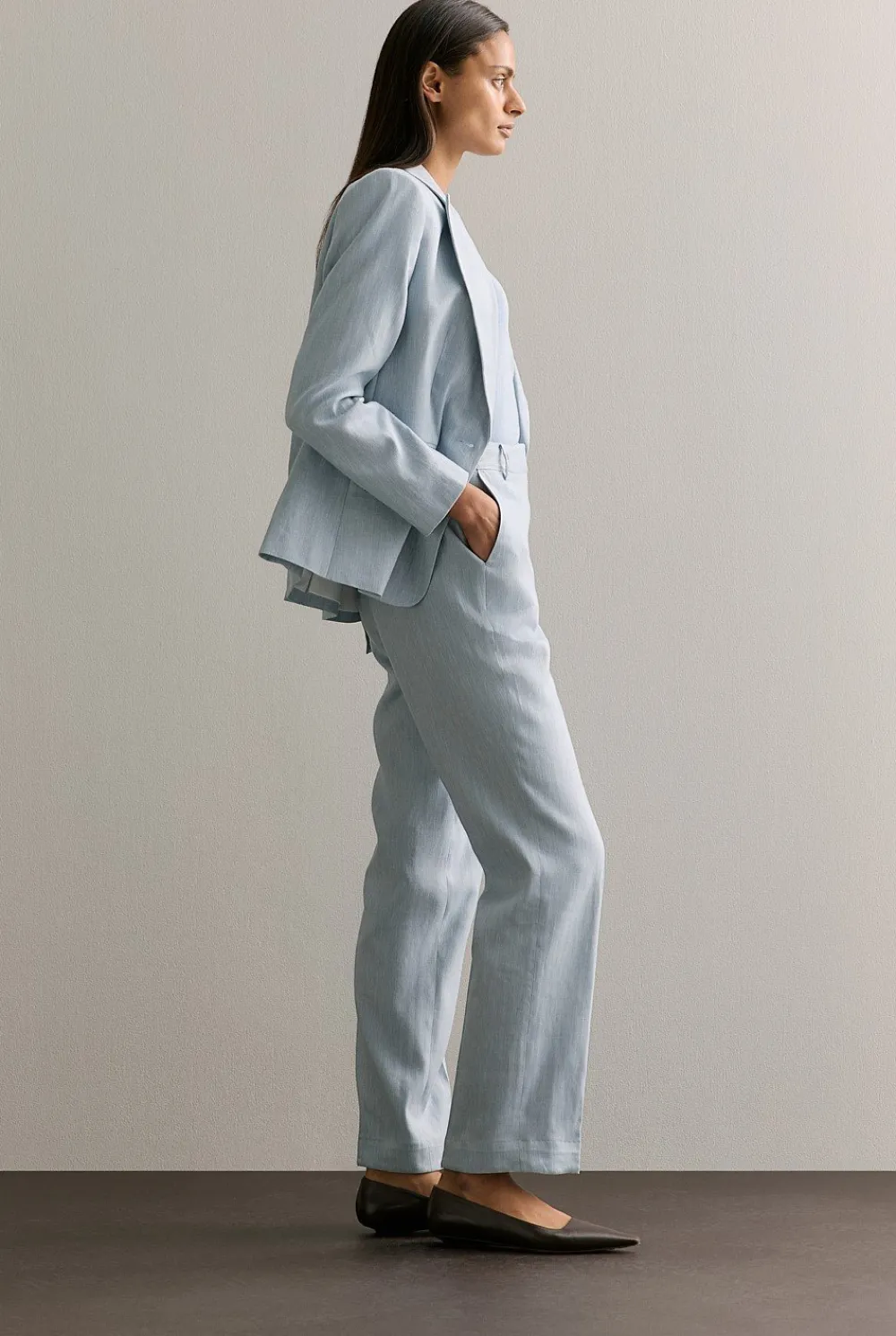 T-shirts & Tops>Trenery Silk Linen Luxury Blend T-shirt LightBlue
