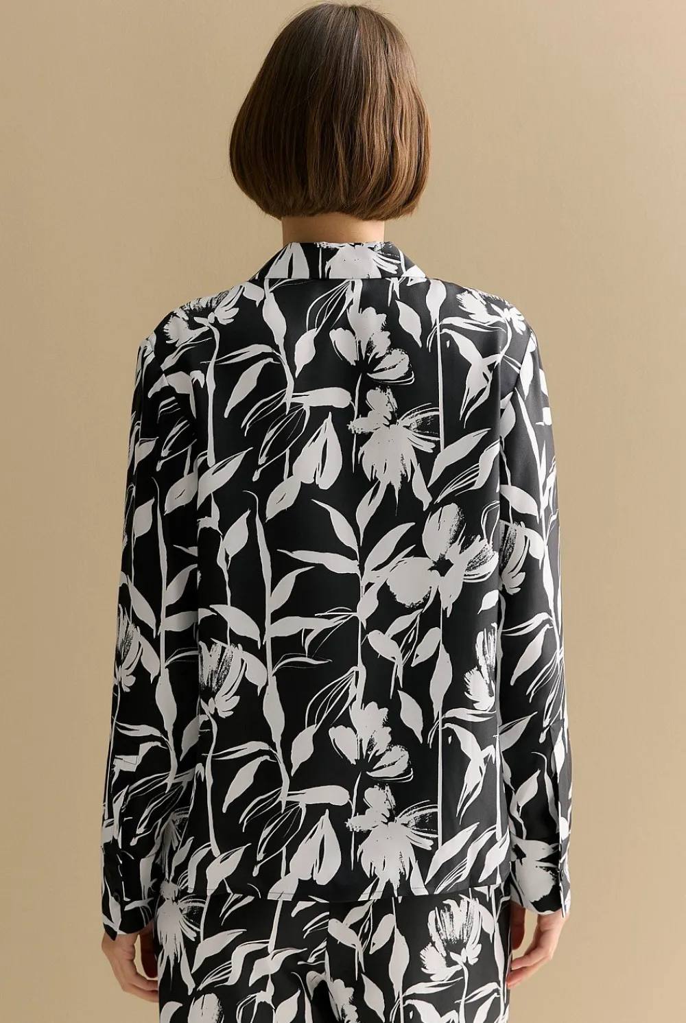 Shirts>Trenery Silk Twill Floral Shirt Black