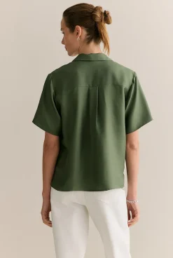 Shirts><noscript><img width=