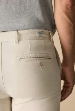 Chino Pants><noscript><img width=