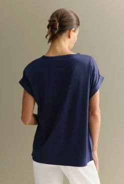 T-shirts & Tops><noscript><img width=