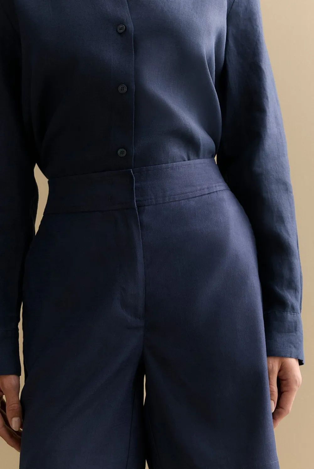 Shorts>Trenery Stretch Linen Blend Longline Short NightSky