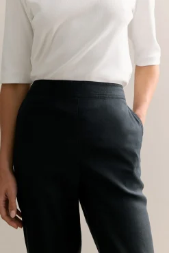 Pants|The Linen Edit><noscript><img width=