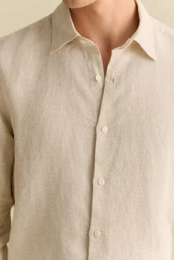 The Linen Edit><noscript><img width=