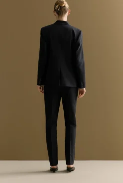 Outerwear><noscript><img width=
