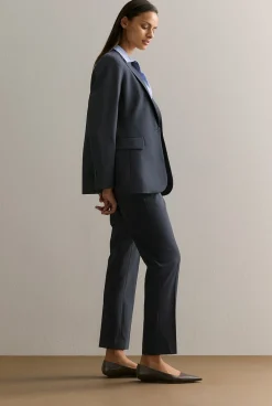 Outerwear><noscript><img width=